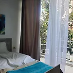 Wander Luxe Ostello Tirana