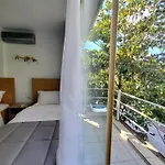 Hostel Wander Luxe *