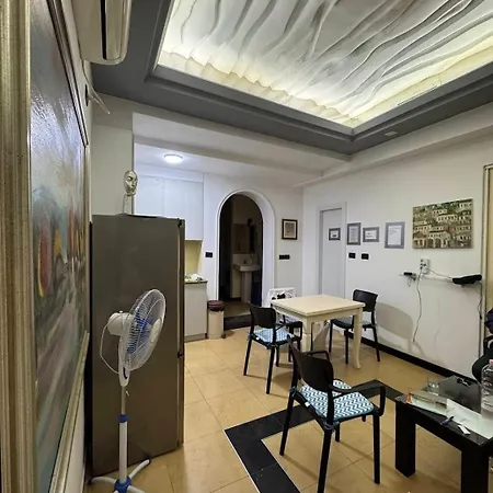 Hostel Wander Luxe Tiran